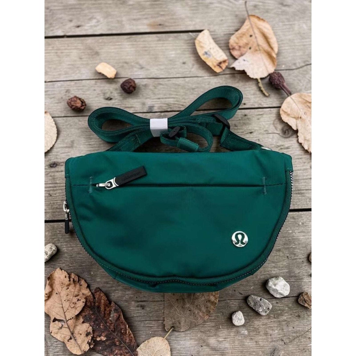 Lululemon ALL NIGHT FESTIVAL BAG 2L Micro Everywhere Belt Bag Foldover in Green