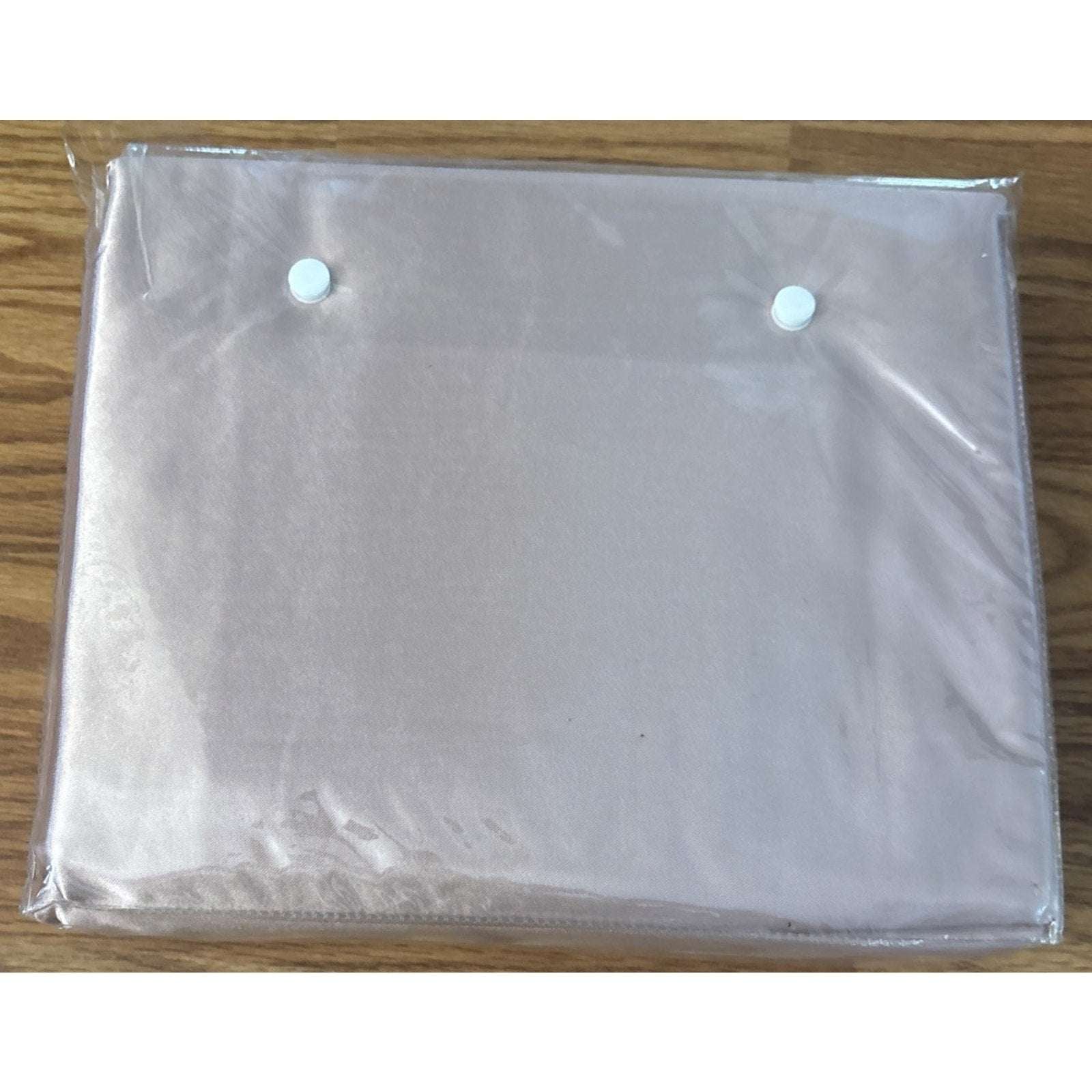 Madison Park 6PC Satin Cal King Sheet Set in Blush Pink GREAT for Skin & Hair
