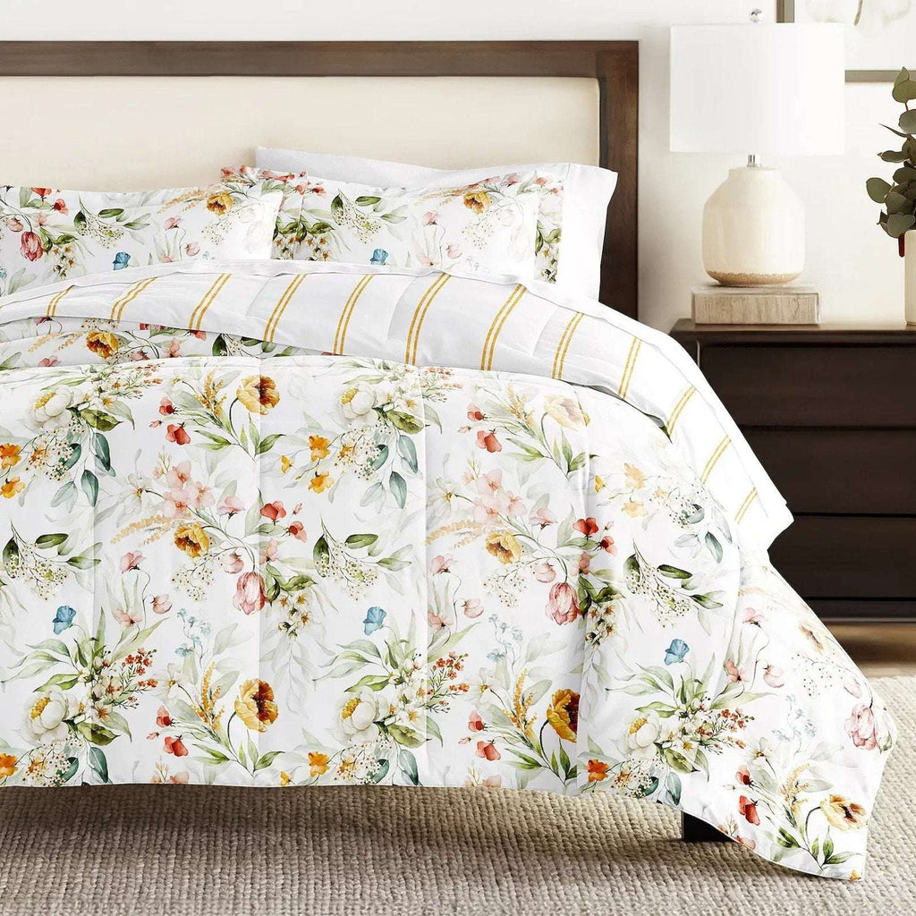 Chintz Floral Stripe Reversible All Season Down-Alternative Queen Comforter Set