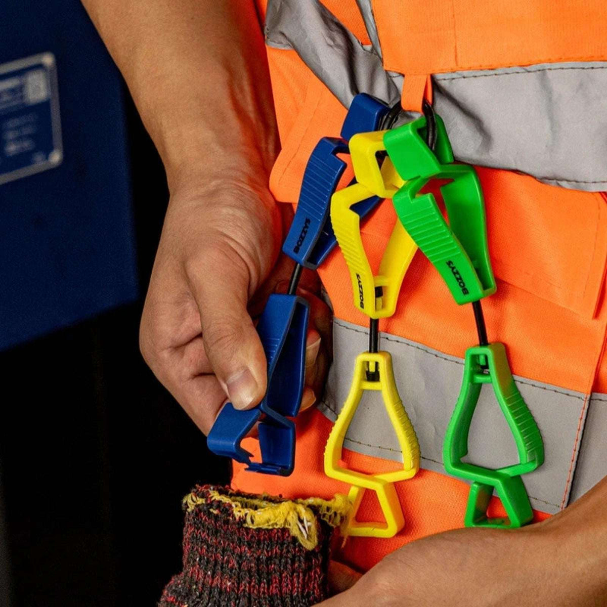Heavy Duty Work Glove/Hat Clips Holders Belt Attachment 50-Pack Yellow Z-Shaped