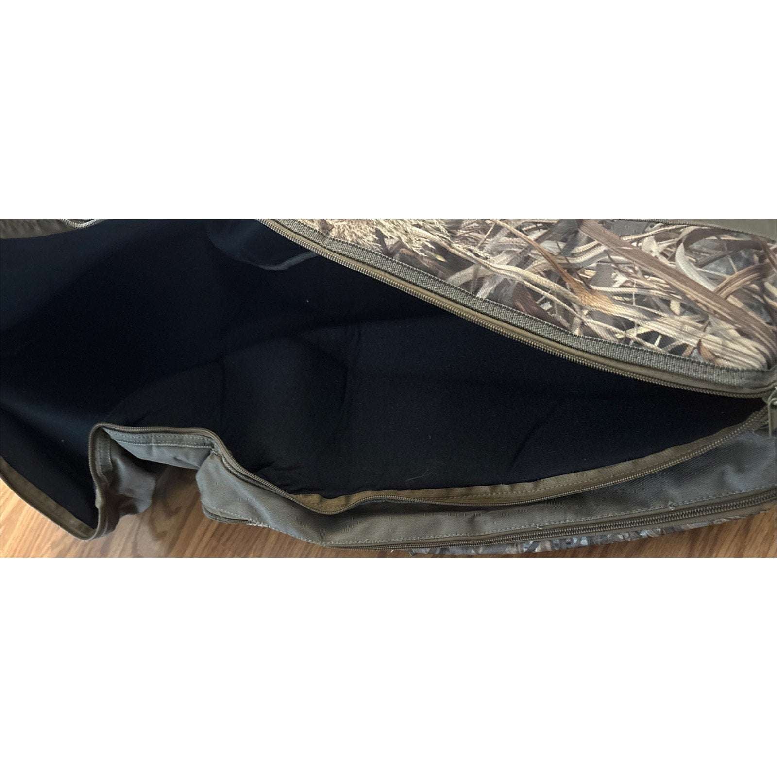 MYDAYS Soft Camo Hunting Backpack Padded Carry Case Bag