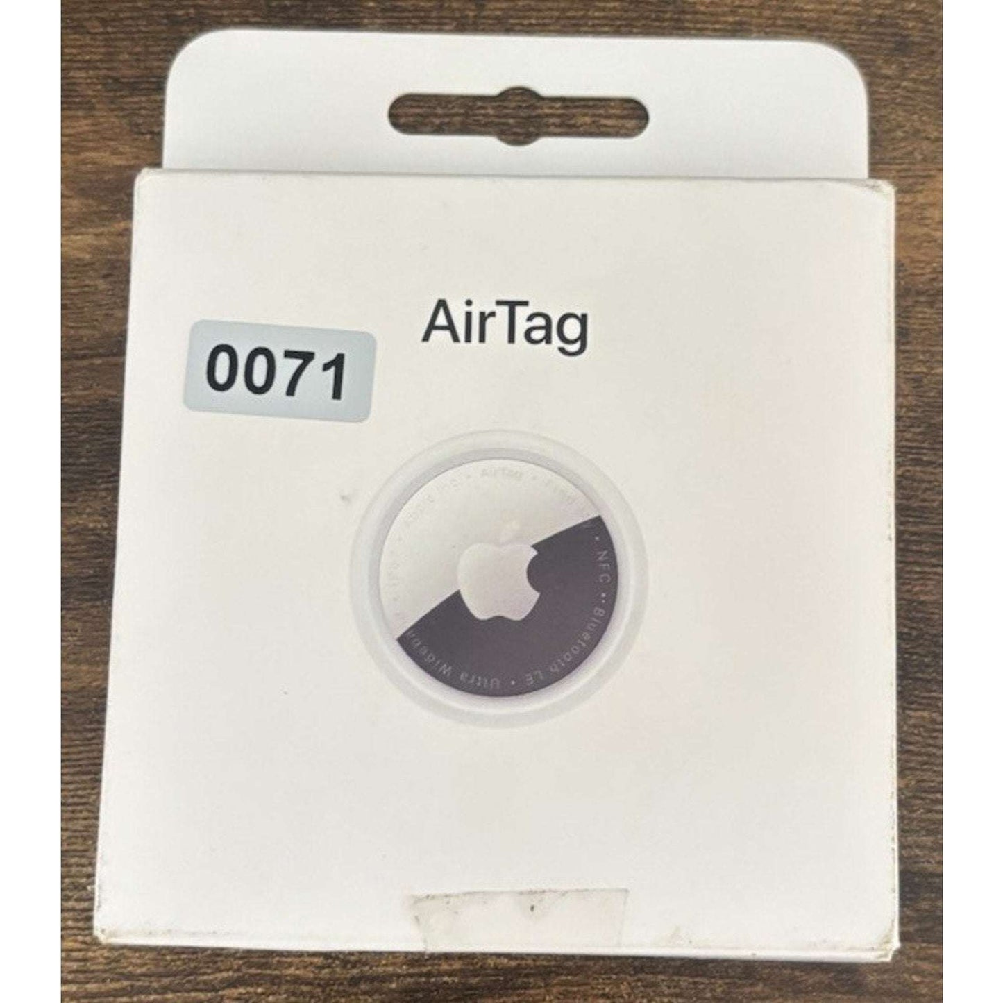 Apple AirTag Bluetooth GPS Tracker For iPhone & iPad (MX532LL/A) A2187