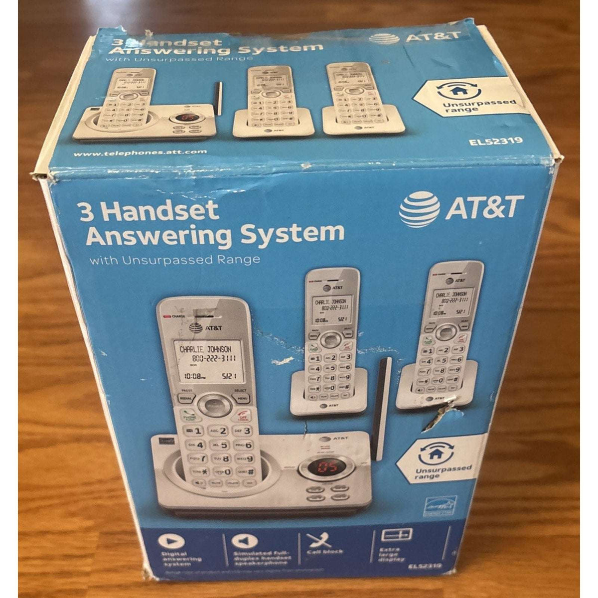AT&T EL52319 DECT 6.0 Cordless Phone System with Answering Machine 3 Handsets