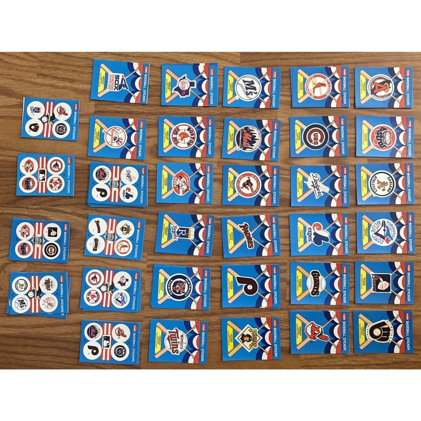 67Pcs 1989 Fleer Baseball Team Logo Stickers Complete Set of 26 MLB Teams +Small