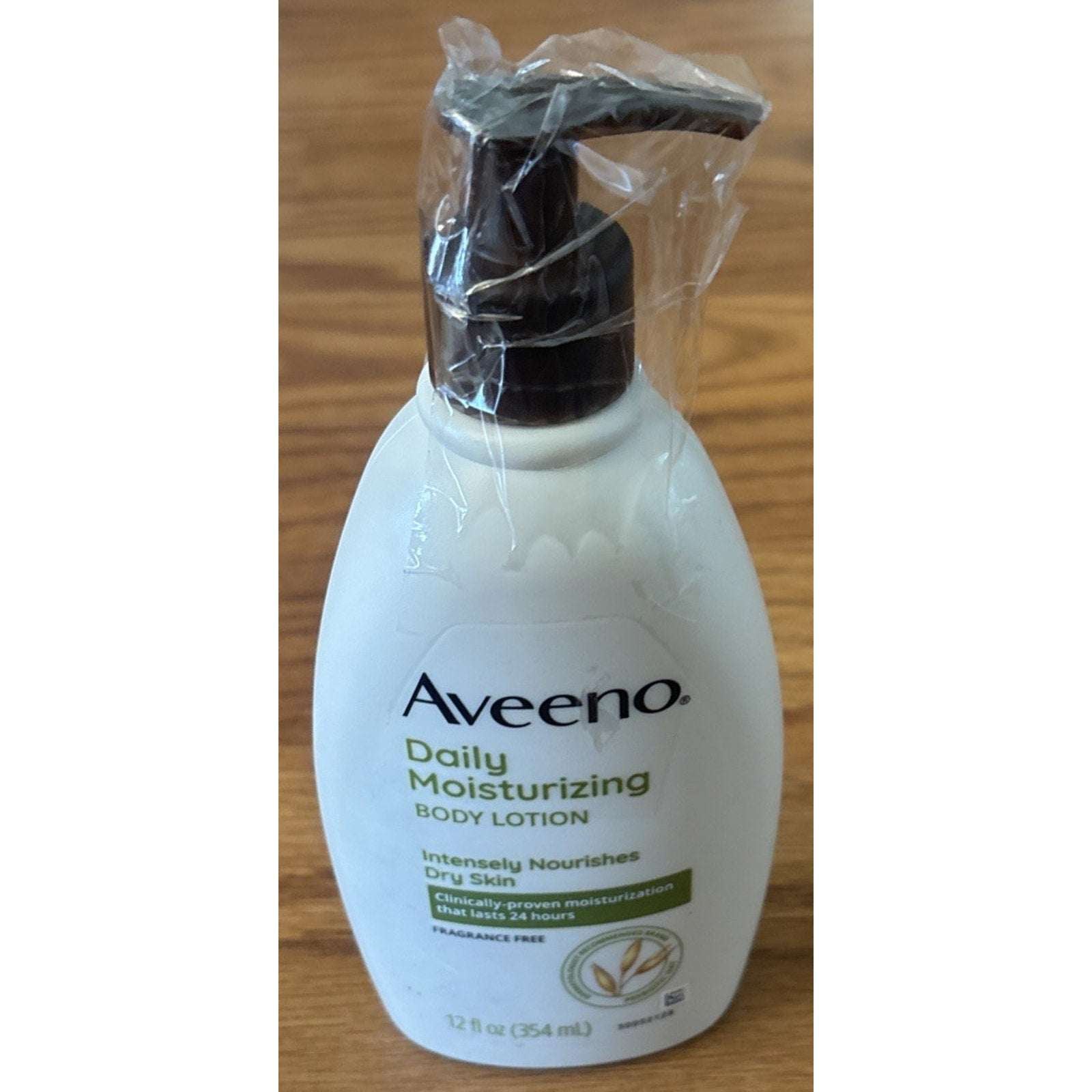 Aveeno Daily Intense Moisturizing Body Lotion w/ Prebiotic Oat - 12 fl oz - NEW