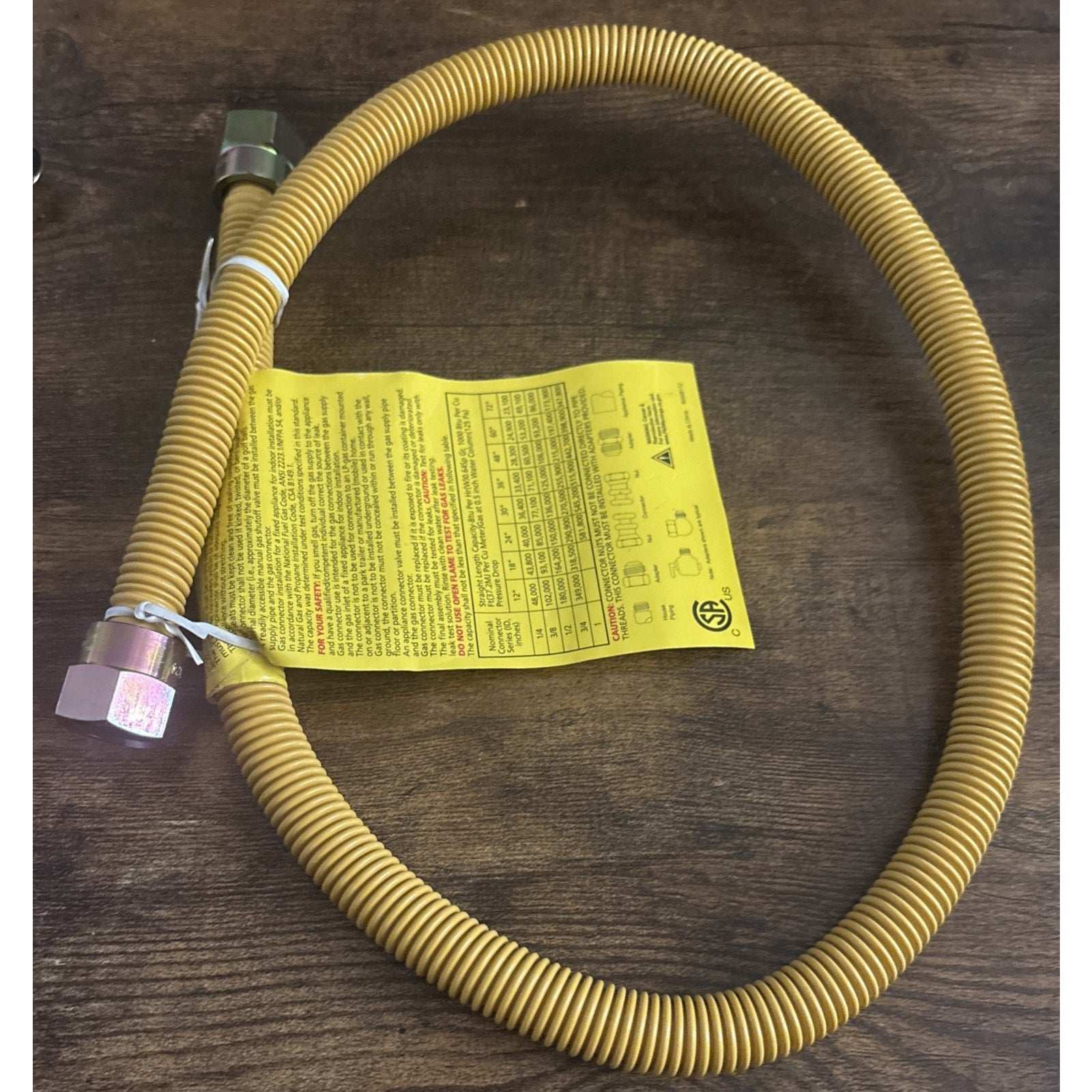 PROCURU 1/2'' OD x 24'' EZ-FUID Gas Connector w/ 1/2'' MIP x 3/4'' MIP Adapters