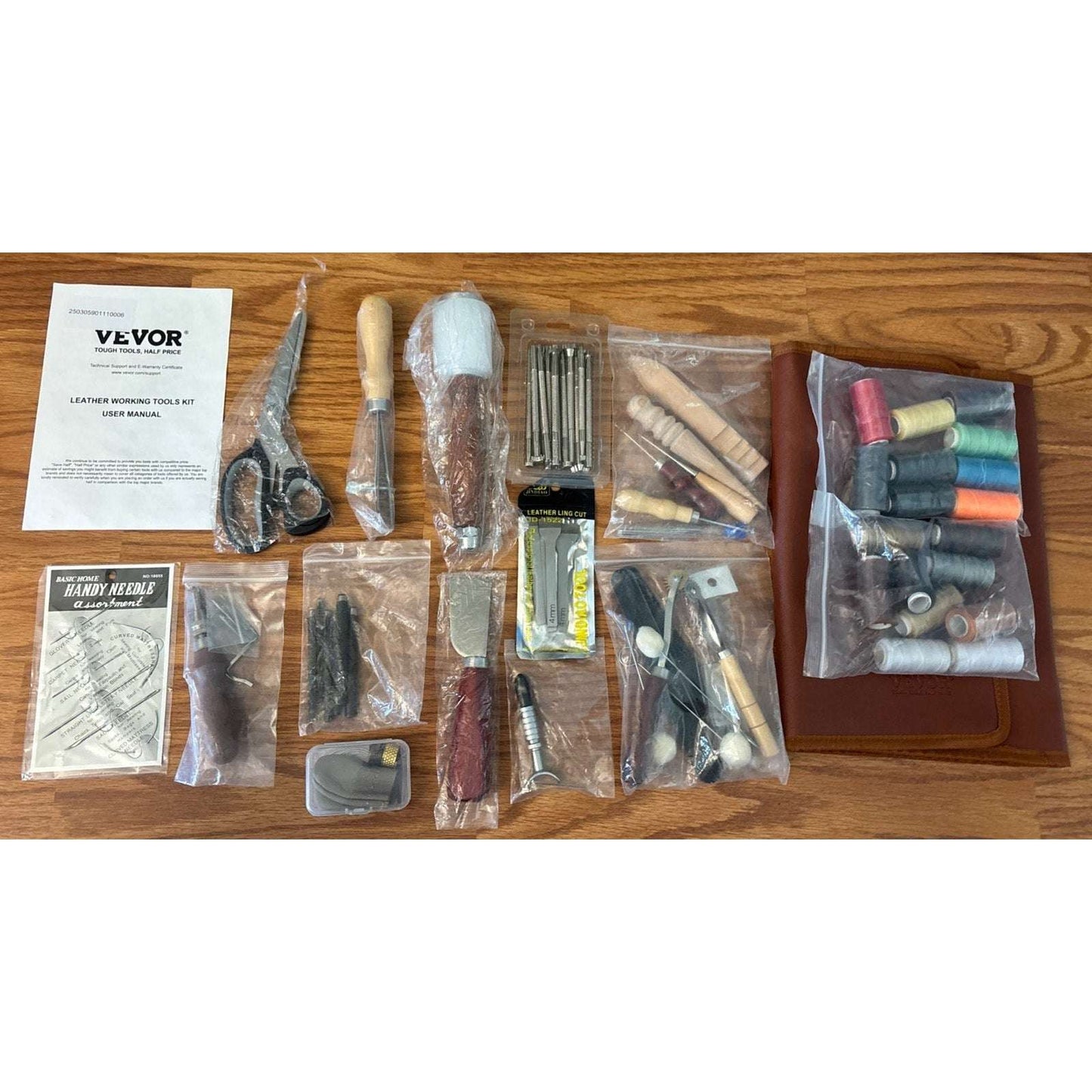 VEVOR Leather Working Tools Kit 92PC Engraving Punching Stamping Sewing w/ Case