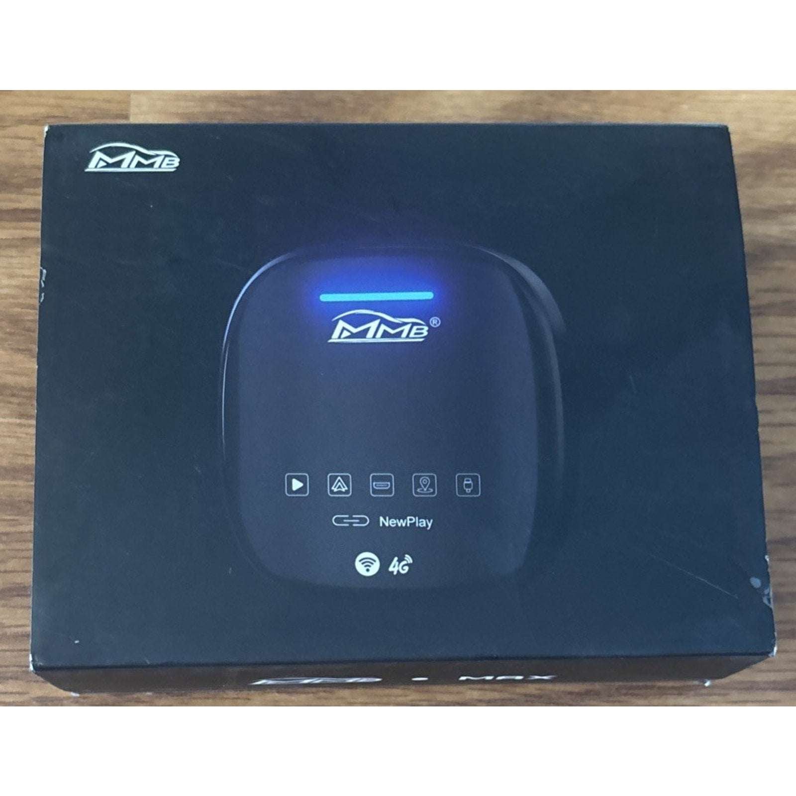 MMB MAX Android Wireless CarPlay 4G/Wifi/BT 8Core 4+64GB Multimedia Ai Video Box