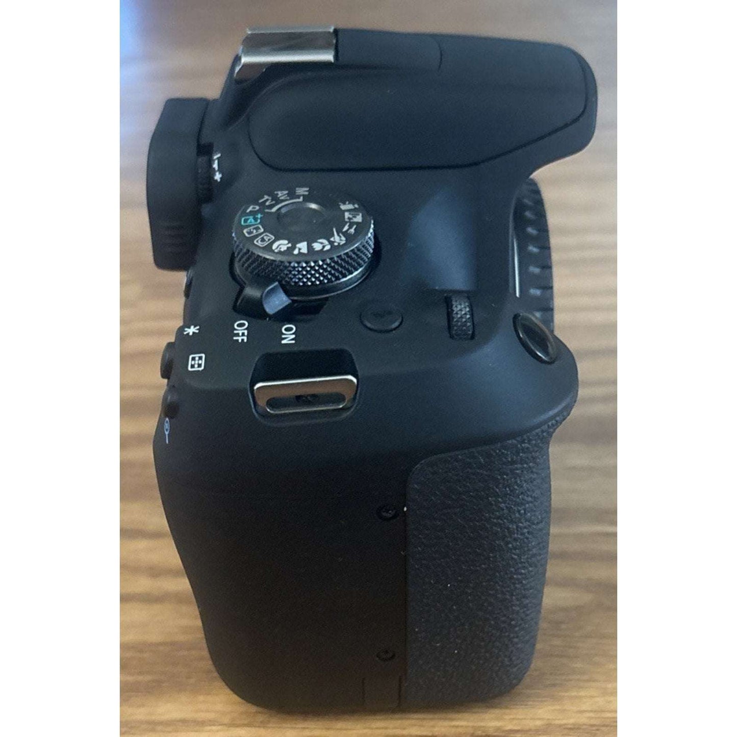 Canon EOS 2000D / Rebel T7 EF-S 18-55mm III Lens Kit + Filters, Lens, Bag & More