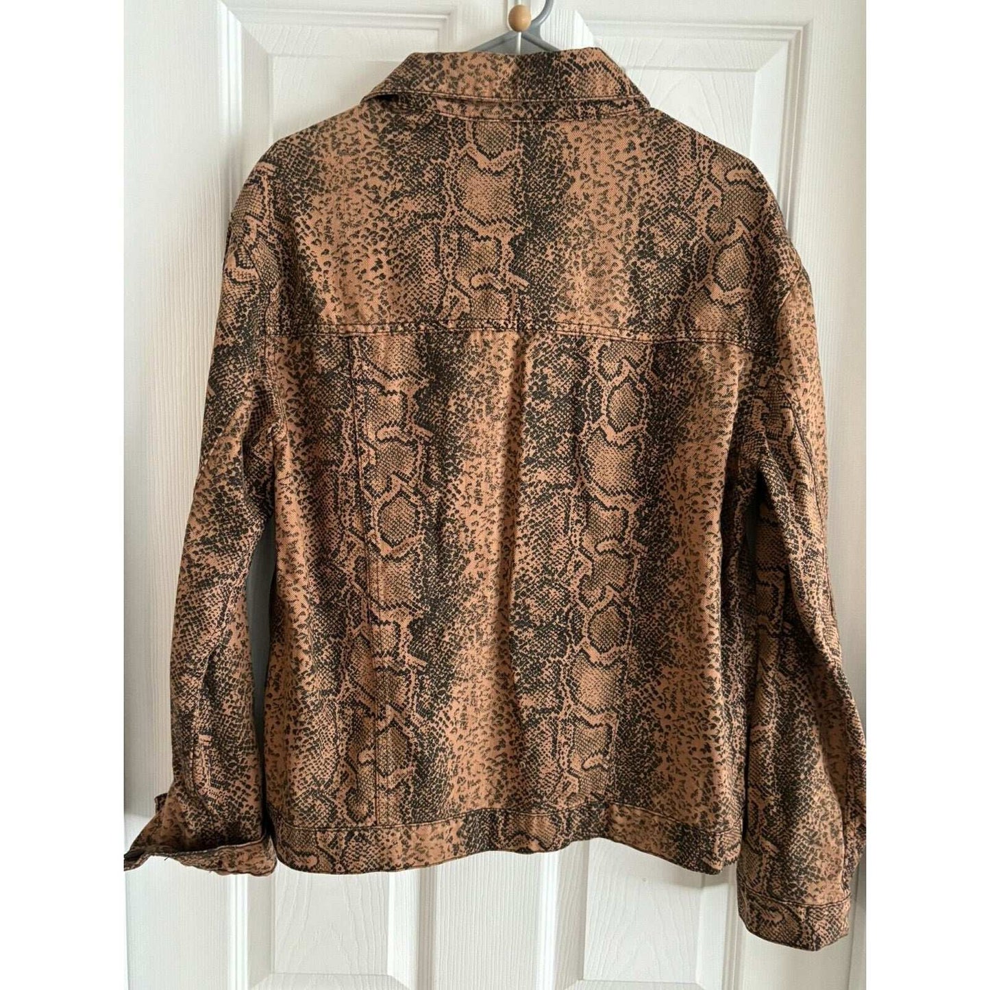Free People Trucker Brown Snake Print Denim Jacket Size M Medium