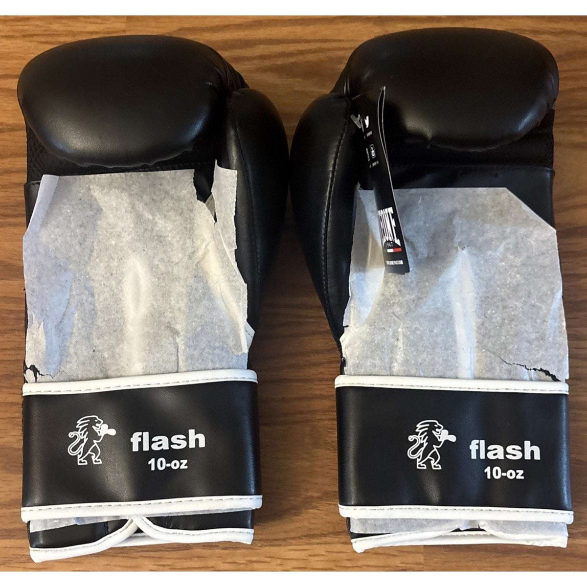LEONE 1947 10oz Flash Training/Bag Gloves for Bag Work Fitness MMA GN083 Black