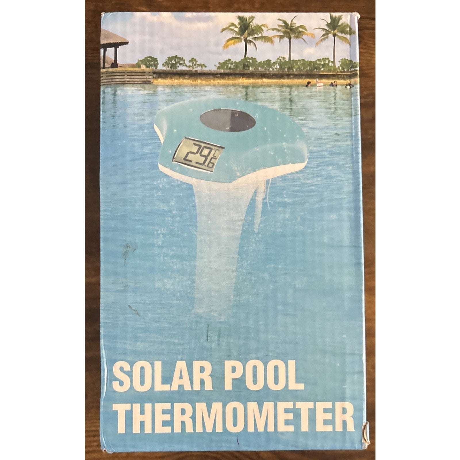 Digital Pool Thermometer Waterproof Solar-Powered Floating Large LCD Display