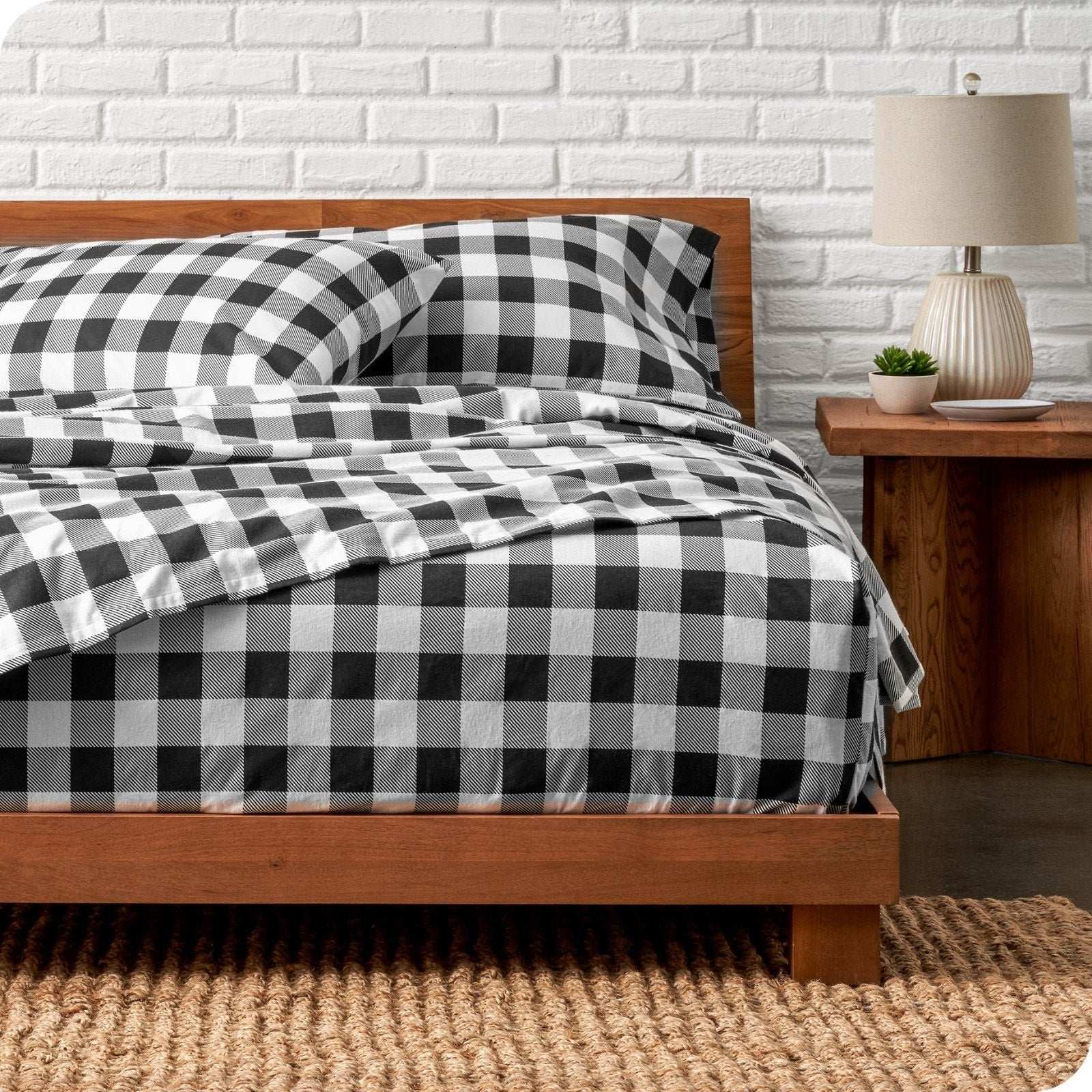 LAMANNI 100% Premium Cotton Flannel Buffalo Plaid Sheet Set - Black/White Queen