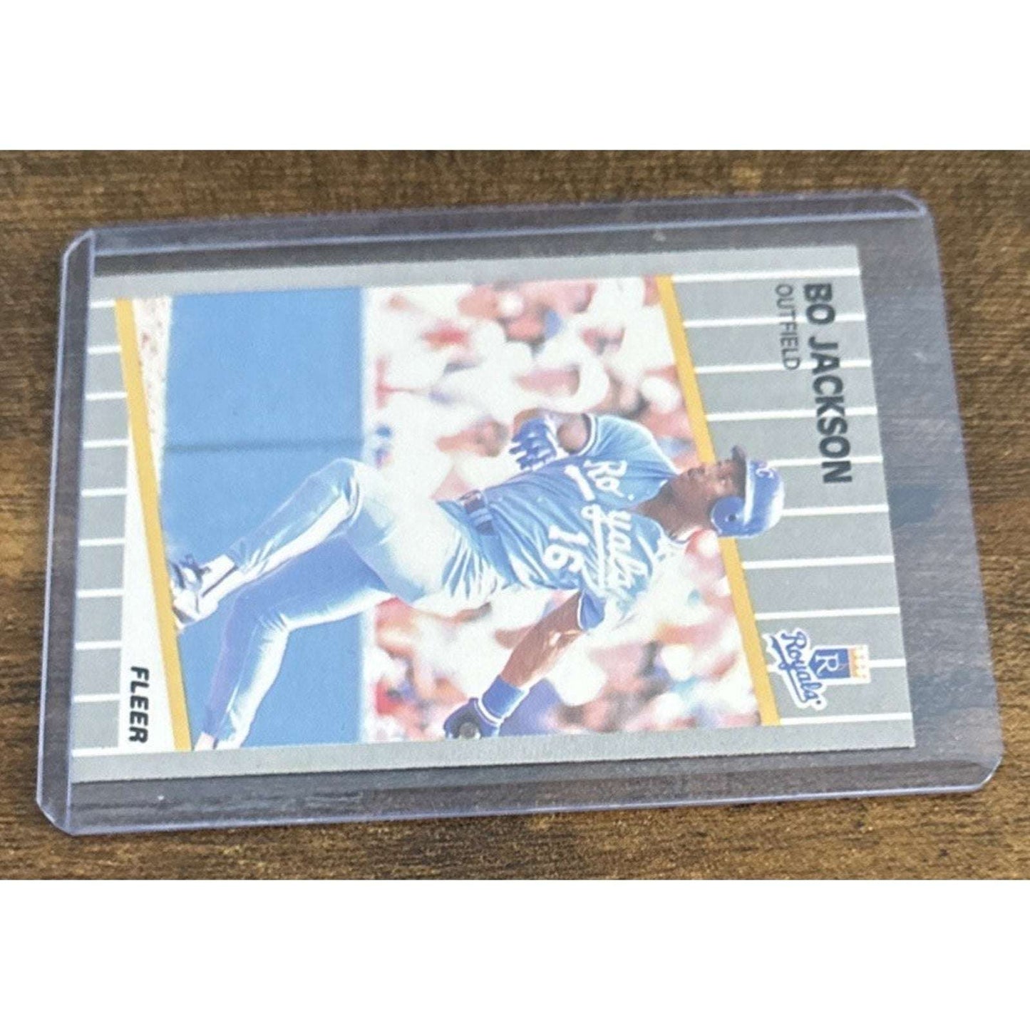 1989 FLEER #285 BO JACKSON - KANSAS CITY ROYALS - Pack to Sleeve - MLB Baseball