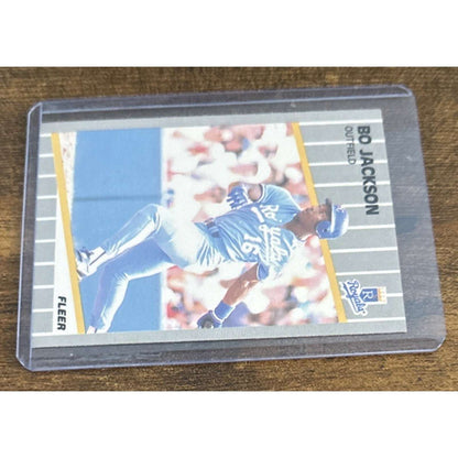 1989 FLEER #285 BO JACKSON - KANSAS CITY ROYALS - Pack to Sleeve - MLB Baseball