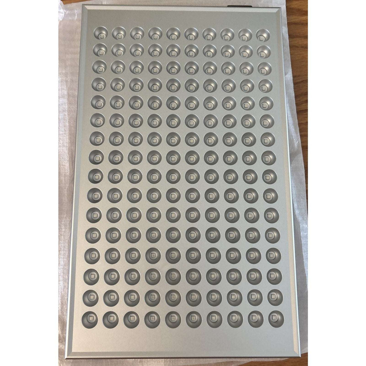 SAVILER Red Light Therapy Panel w/ Stand 160 LED 660nm 850nm Near Infrared READ!