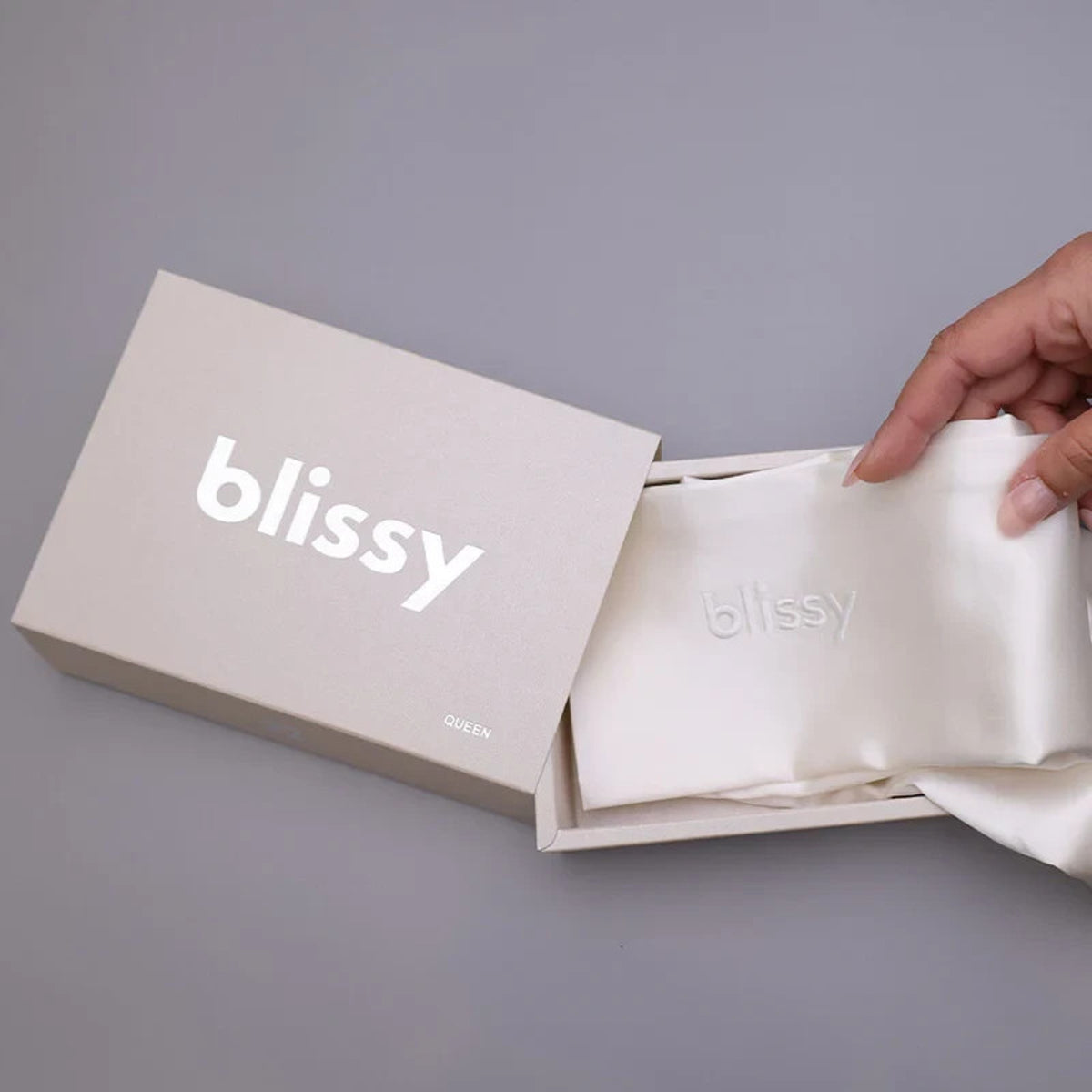 Blissy 100% Pure Mulberry Silk Pillowcase 22 Momme King Size in White - Cooling