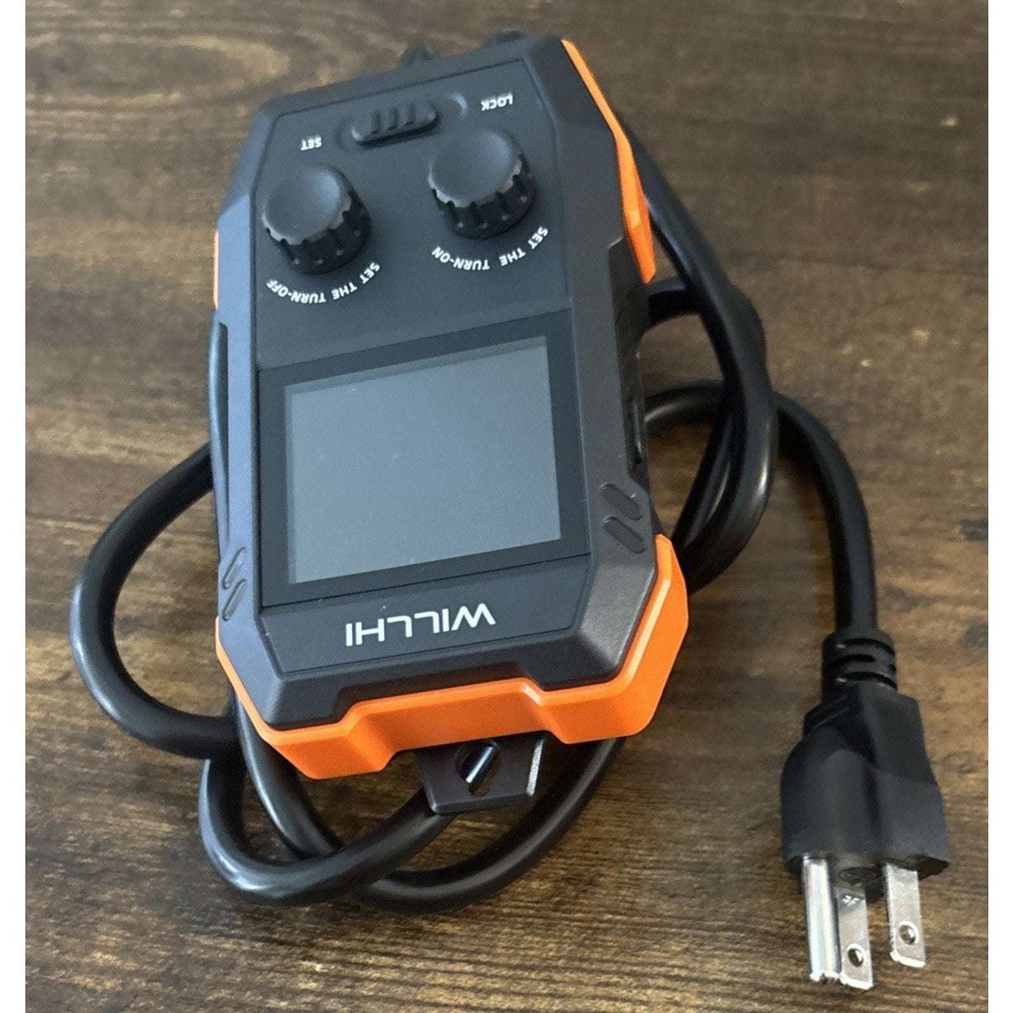 WH2408 Temperature Controller 10A 1200W Digital Thermostat Outlet Plug-In Switch