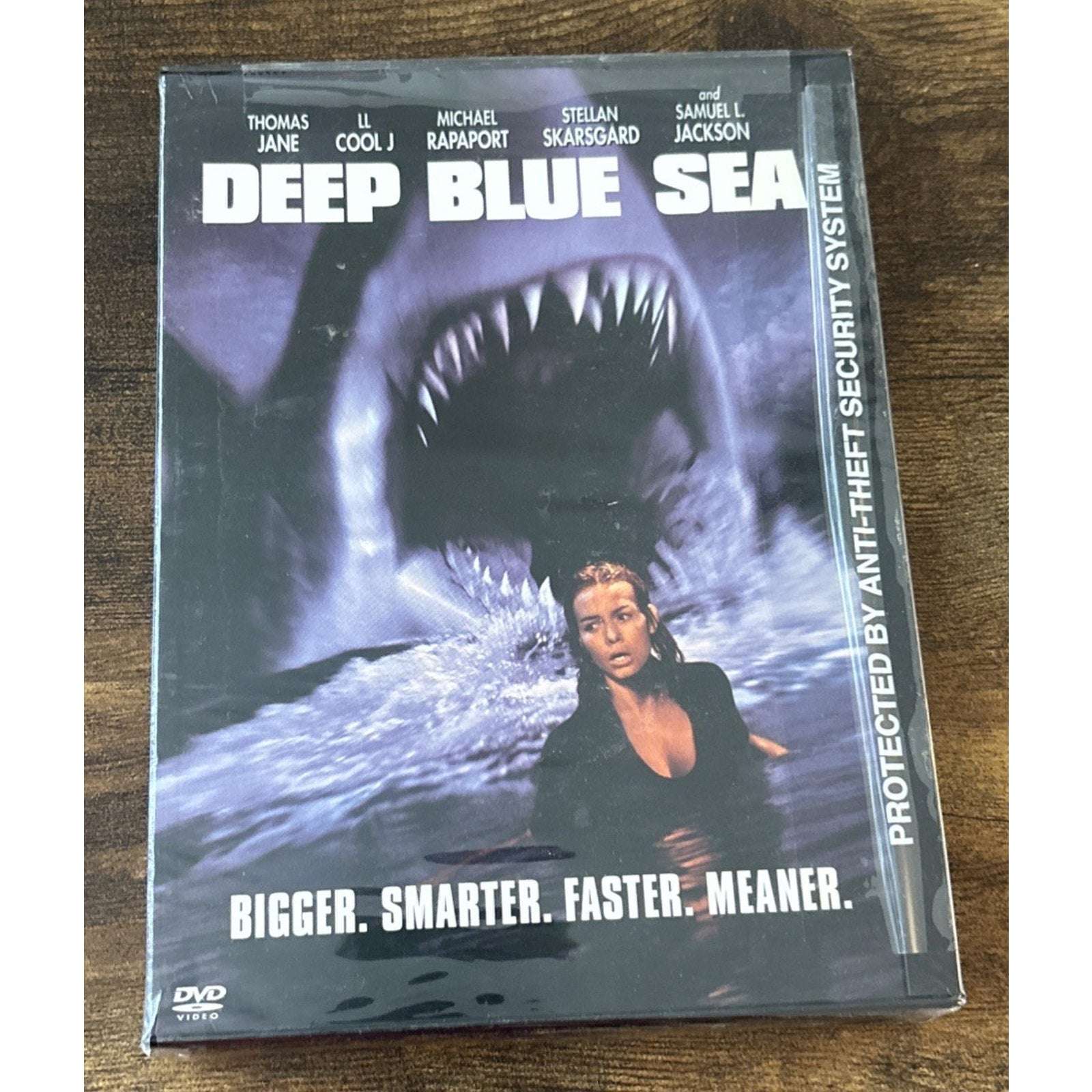 Deep Blue Sea DVD (1999, Warner Brothers) New & Sealed