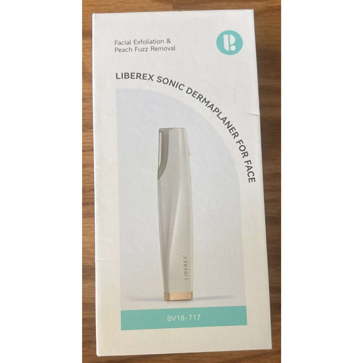 Rechargeable Dermaplaning Facial Exfoliation & Peach Fuzz Hair Remover +6 Blades