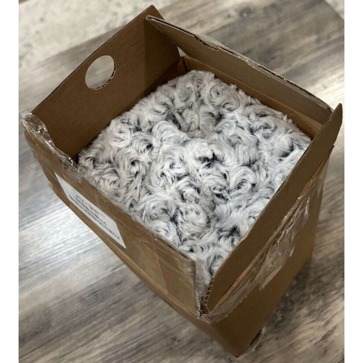 KSIIA Washable Dog Bed Deluxe Soft Plush Kennel Pad Anti-Slip 23" x 18" x3" Grey