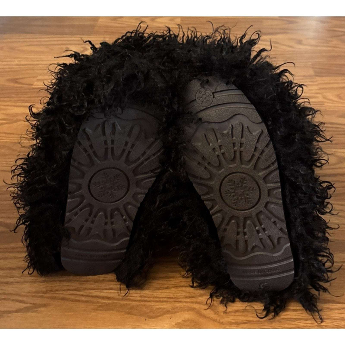 Y2K Rave Shaggy Mongolian Faux Fur Knee High Black Furry Moon Boots Sz 13 Womens
