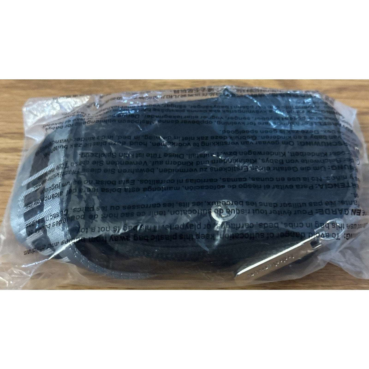 NWT Lululemon Dual Pouch Wristlet Wordmark Wallet Keychain Black / Gray / Silver