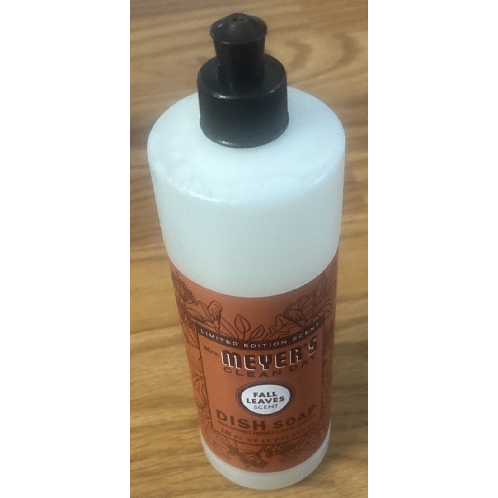 6 Bottles Mrs. Meyer’s Clean Day Fall Leaves Dish Soap Limited Edition 16oz Each