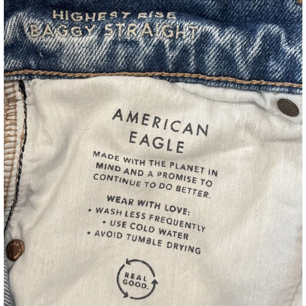 AE American Eagle Strigid Ripped Highest Waist Baggy Straight Jeans Size 8