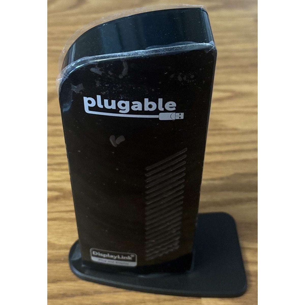 Plugable USB 3.0 and USB-C Dual HDMI Display Monitor Docking Station UD-3900