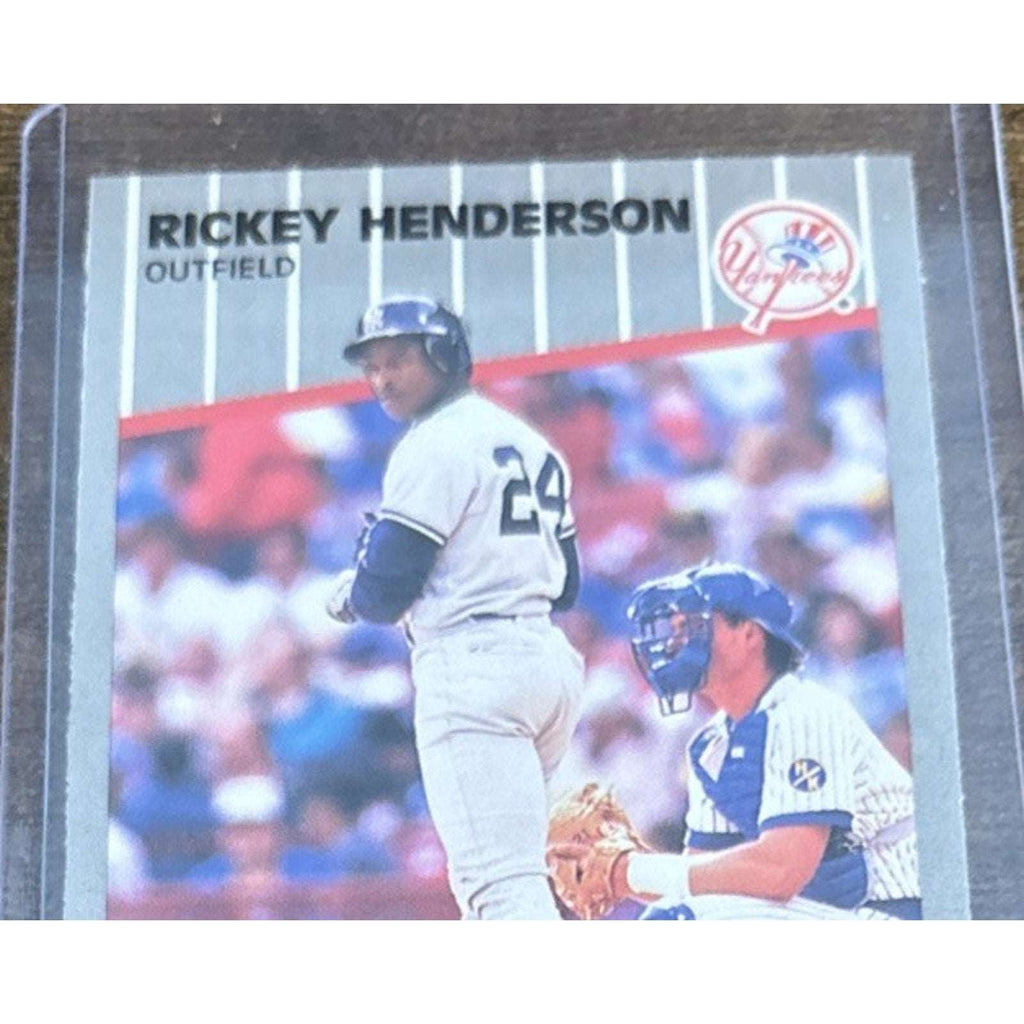 1989 FLEER #254 RICKEY HENDERSON - YANKEES - From Pack to Sleeve - MLB Baseball