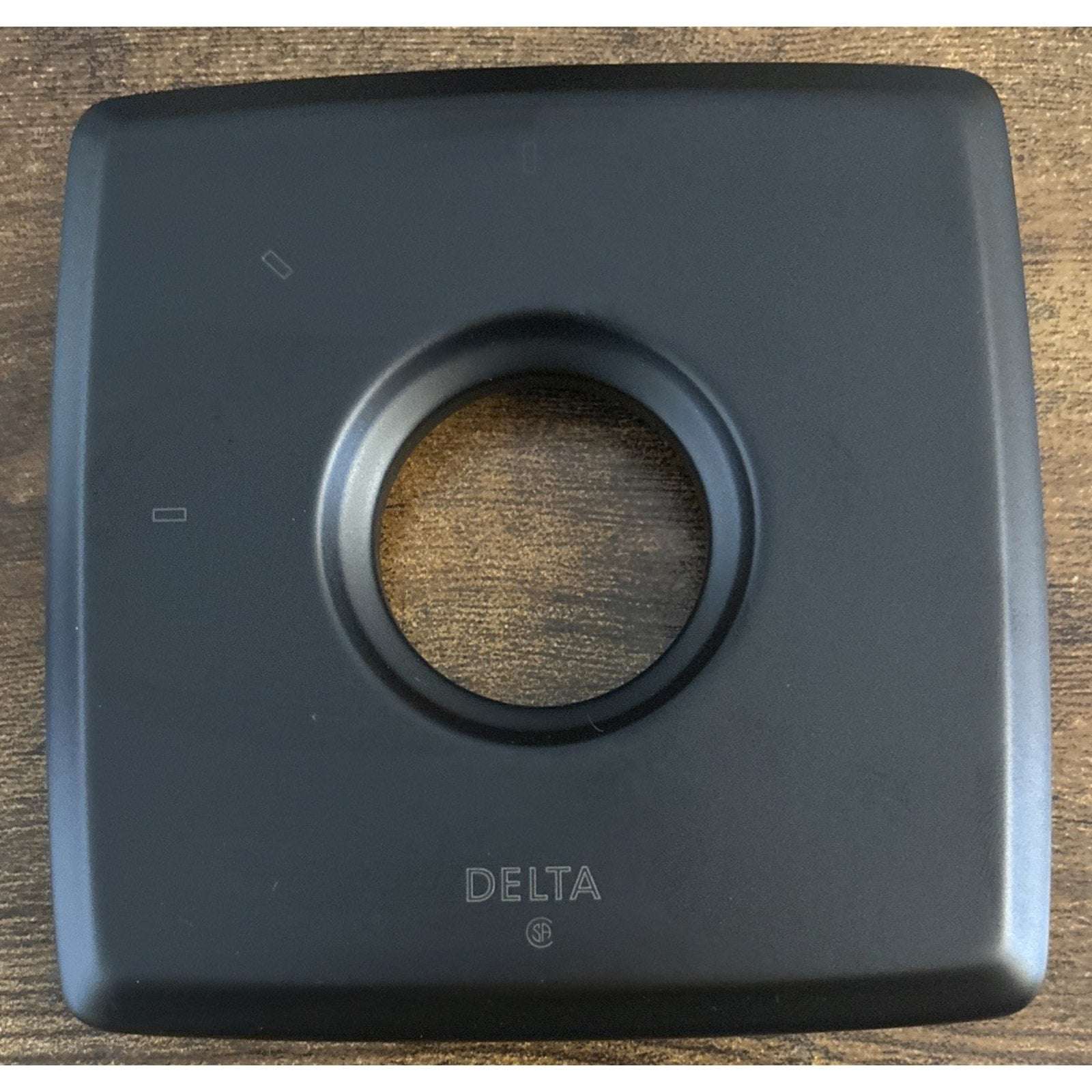Delta T11864-BL Ashlyn 3-Setting 2-Port Diverter Trim in Matte Black