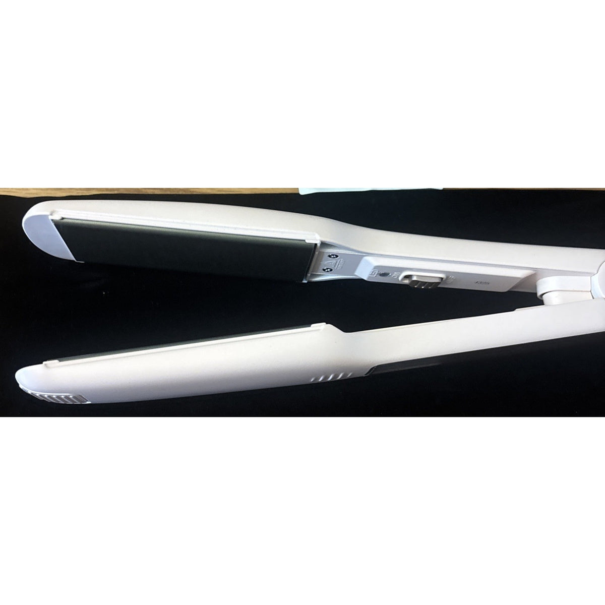 Wavytalk Vent Sesh 1.75" Wide Flat Iron Straightener (9 Temp) - K-139 PINK - NEW