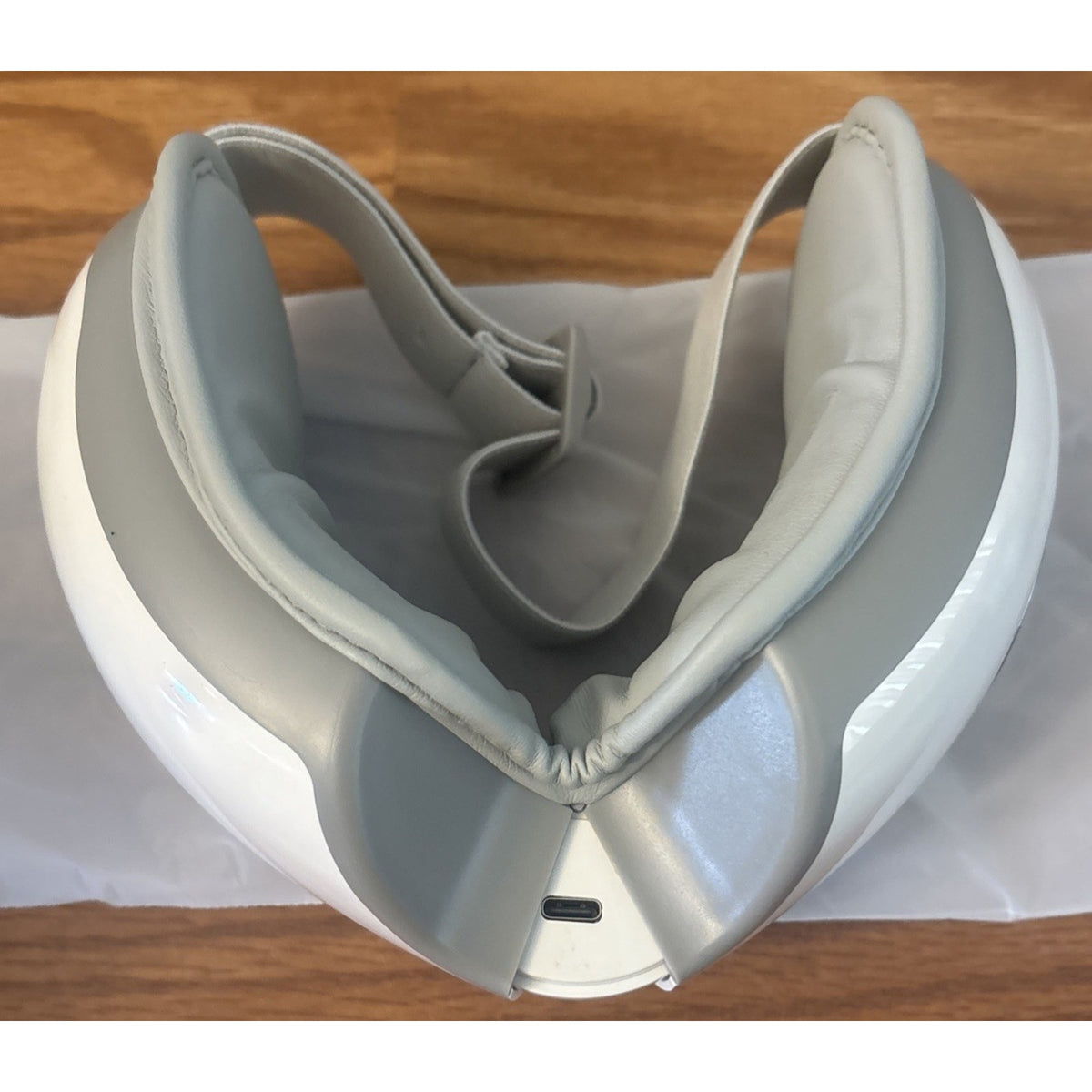 Wireless Eye Massager with Heat, Built-in Bluetooth Music USB Recharge Vibration