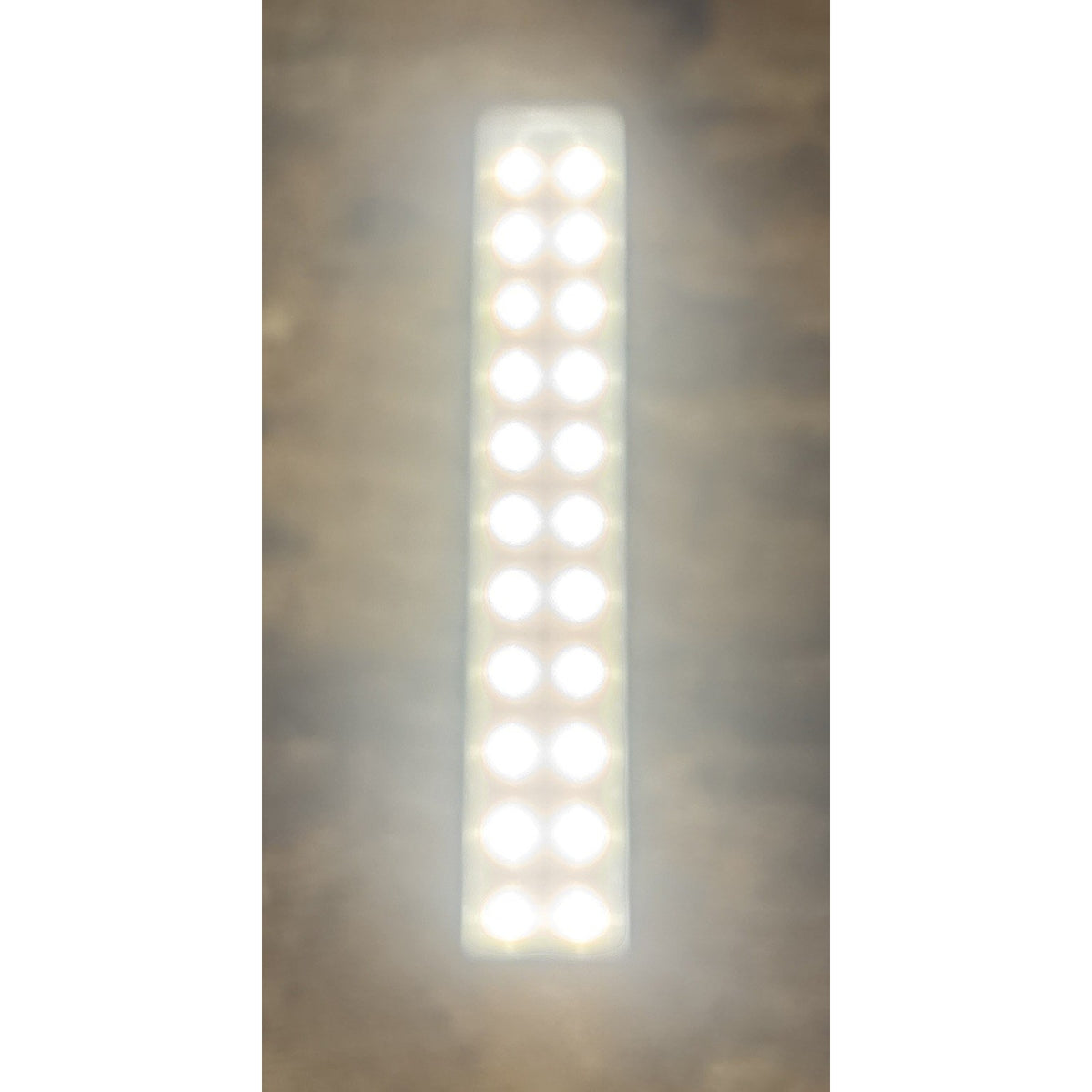 EZVALO Under Cabinet Lighting, 6Pk RGBWW Rechargeable Motion Sensor - READ!