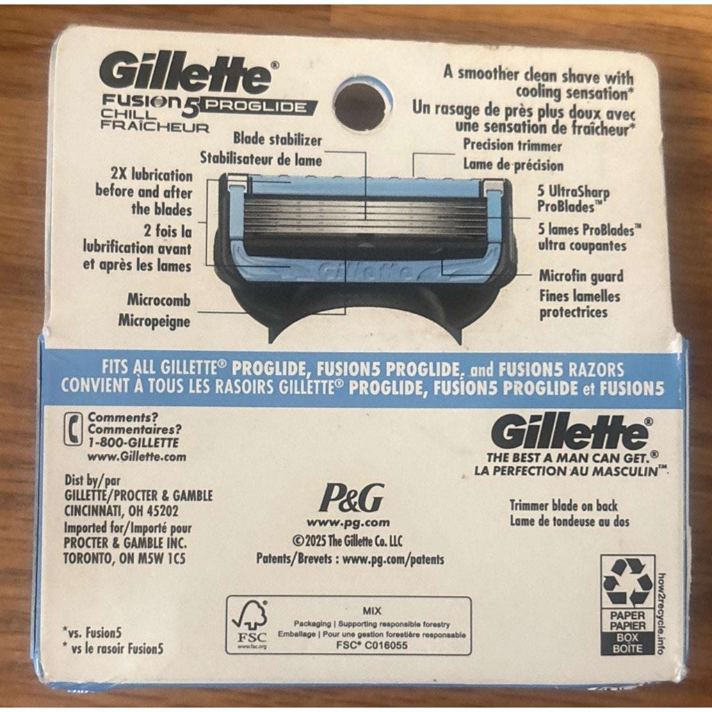 Gillette Fusion5 PROGLIDE Chill Fraicheur 4 Cartridges NEW SEALED/Damaged Box