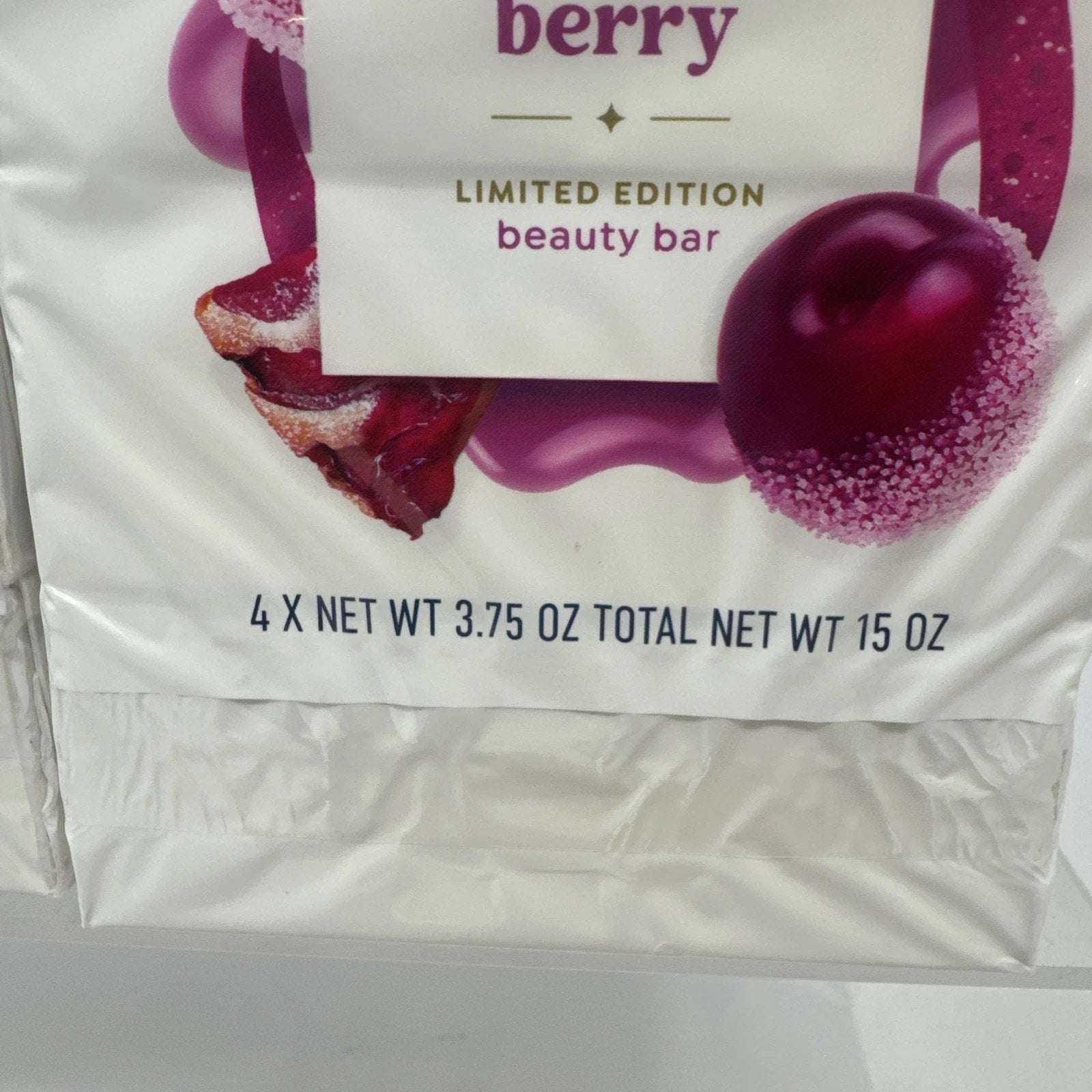 8 Bars Dove Frosted Plum Berry Limited Edition Holiday Treats Bar Soap 3.75oz