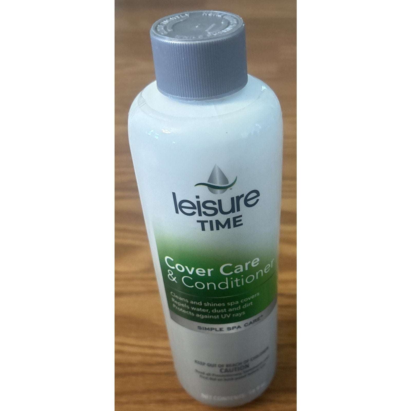 Vinyl Cleaner Spa Cover Cleaner & Conditioner 16oz UV Protectant, Repels Water