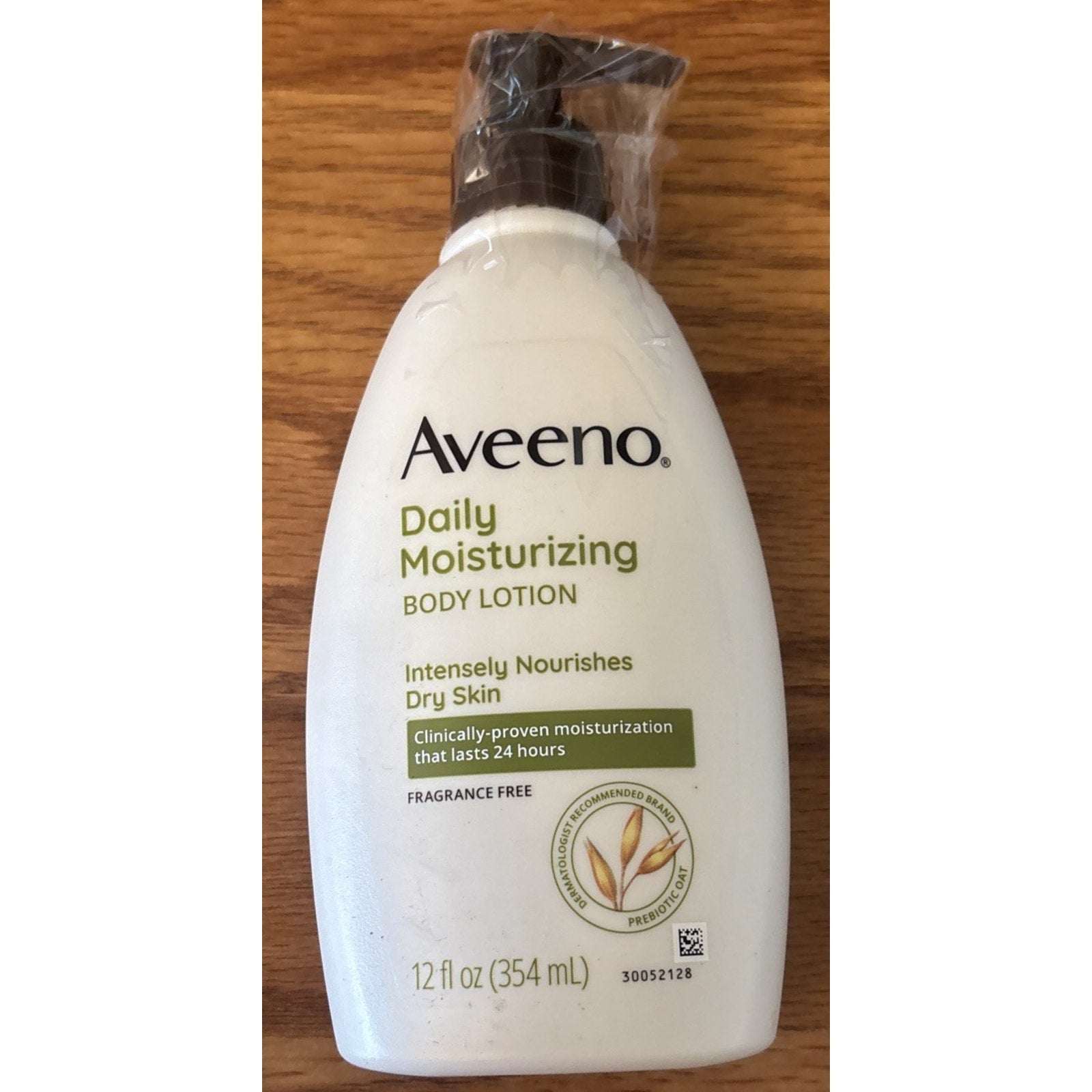 Aveeno Daily Intense Moisturizing Body Lotion w/ Prebiotic Oat - 12 fl oz - NEW