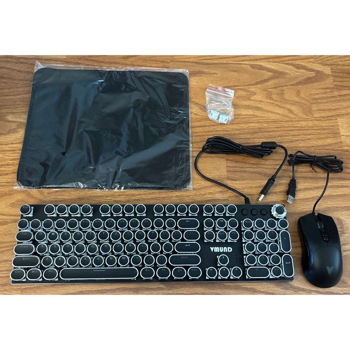 Retro Typewriter Mechanical Gaming Keyboard Mouse Set RGB Backlit 108 Keys Anti-