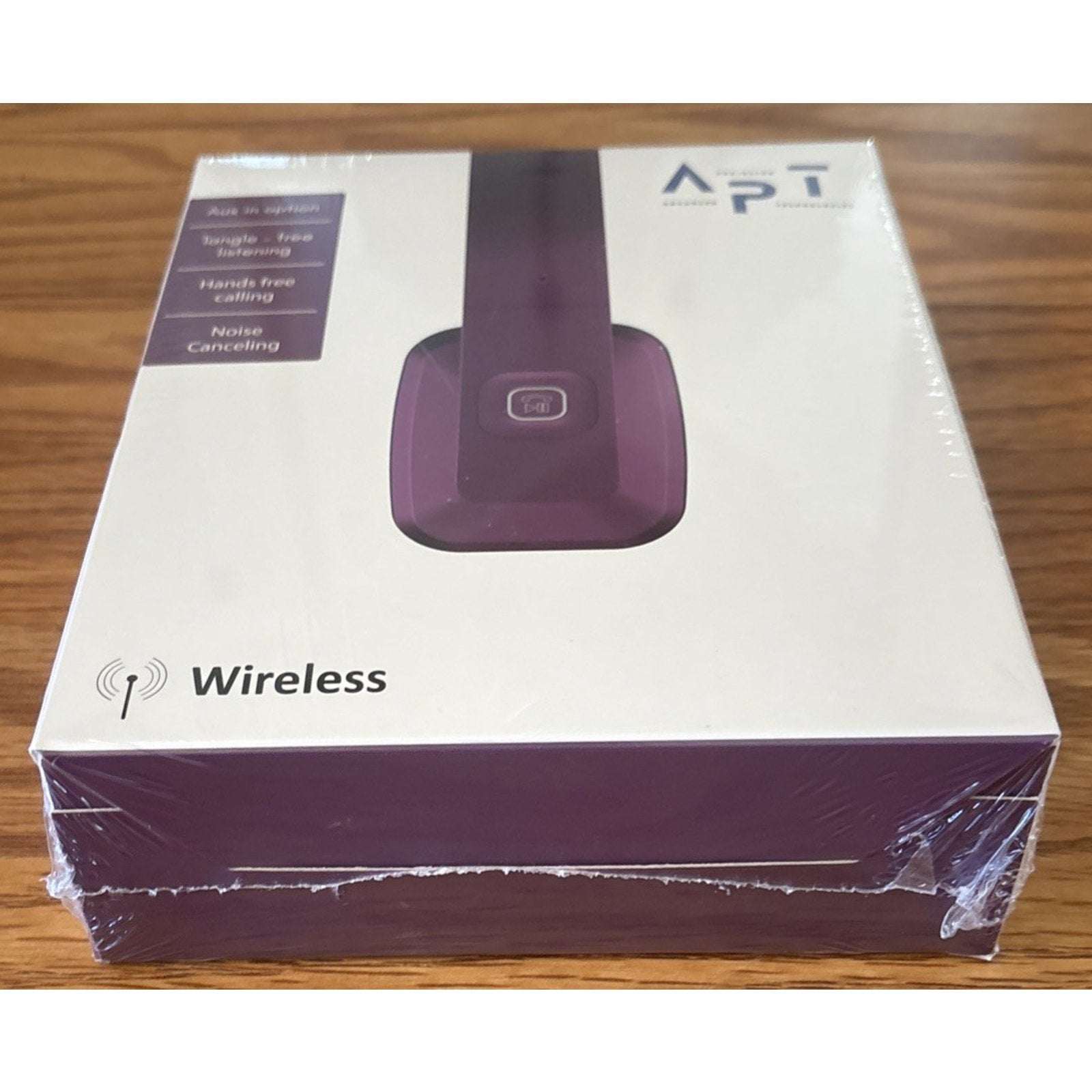 $499 APT Advanced Projector Technologies Wireless Noise Cancelling Headset w Mic