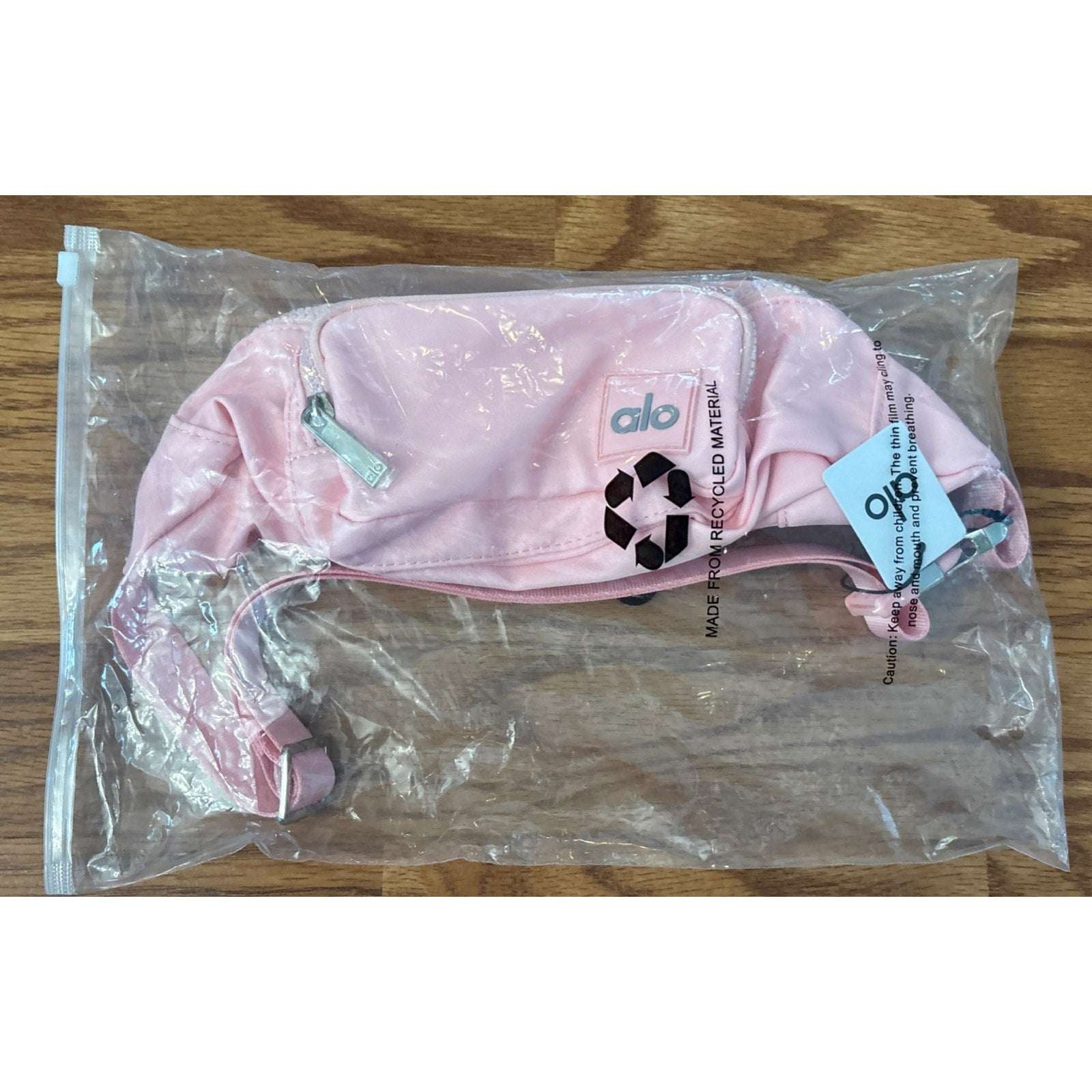 Alo Yoga Explorer Fanny Pack Ballet Pink Adjustable Strap Crossbody Belt Bag