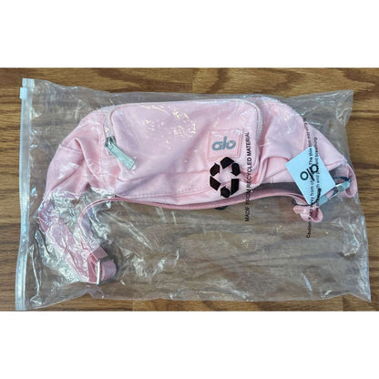Alo Yoga Explorer Fanny Pack Ballet Pink Adjustable Strap Crossbody Belt Bag
