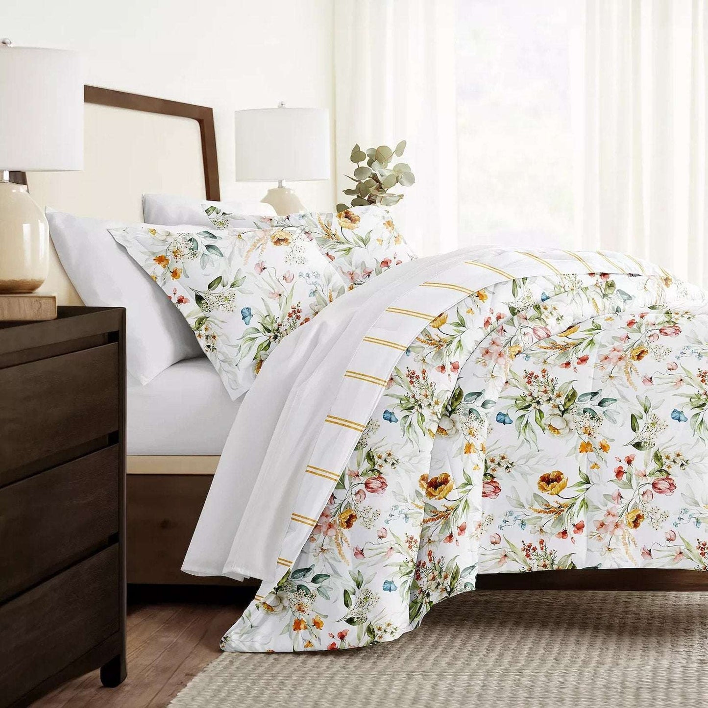 Chintz Floral Stripe Reversible All Season Down-Alternative Queen Comforter Set
