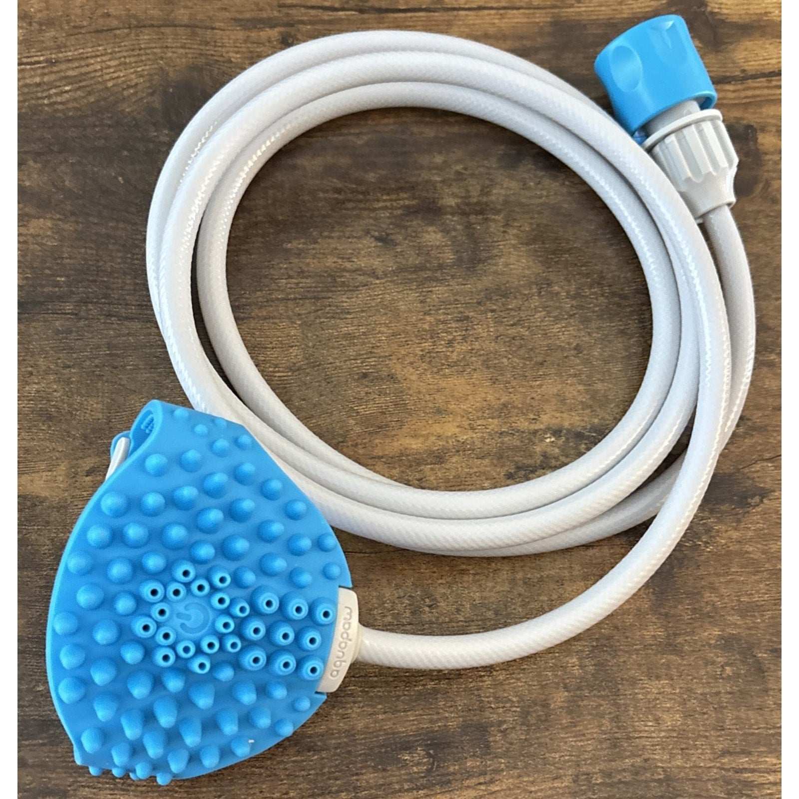 AQUAPAW Dog Grooming Tool Sprayer & Scrubber Use w/ Shower or Outside Water Hose