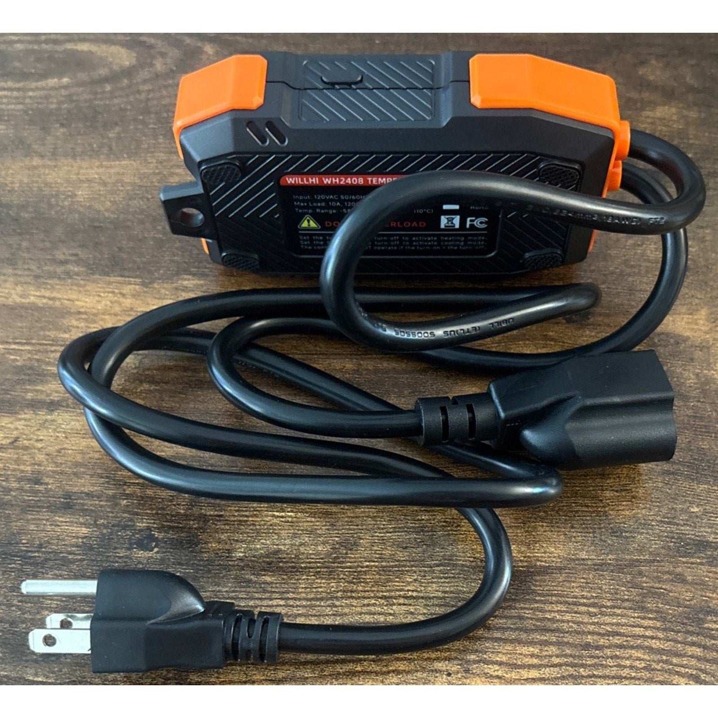 WH2408 Temperature Controller 10A 1200W Digital Thermostat Outlet Plug-In Switch