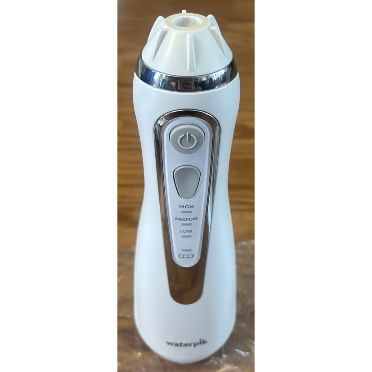 Waterpik Cordless Advanced 2.0 Water Flosser Magnetic Charger 4 Tips WP580CD NEW