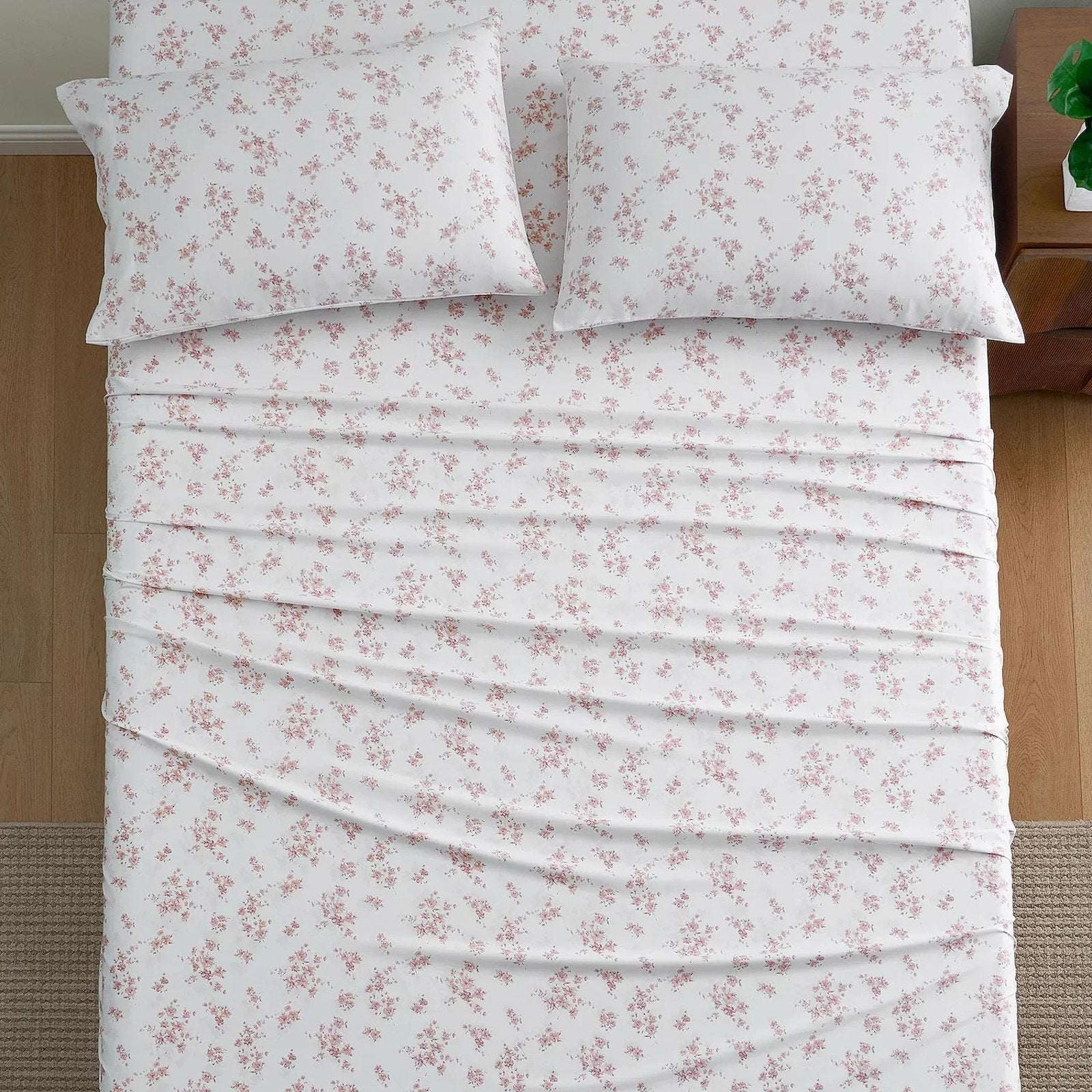 BEARPAW Serene Cooling Queen Sz Sheet Set Morris Dainty Floral Blush Pink/White