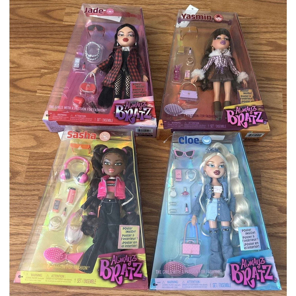 4 Original Alwayz Bratz Fashion Dolls Lot Yasmin Jade Sasha & Cloe + Accessories