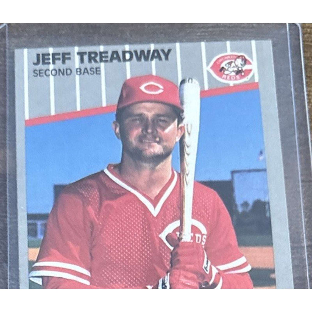 1989 FLEER #173 JEFF TREADWAY - Cincinnati REDS - Pack to Sleeve - MLB Baseball